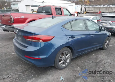 2017 Hyundai Elantra Se из США, поврежденный, VIN 5NPD84LF1HH000766